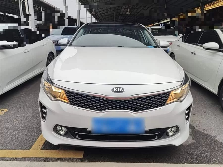Kia K5