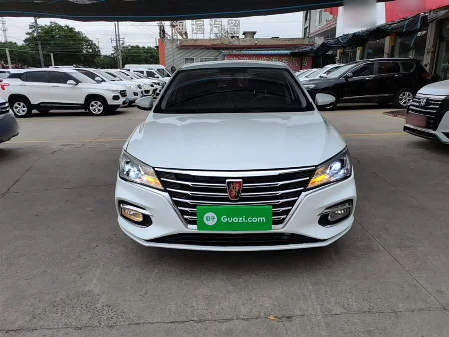 Roewe i5