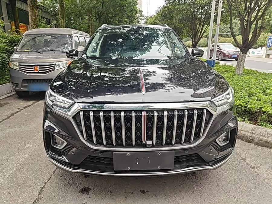 Hongqi HS5