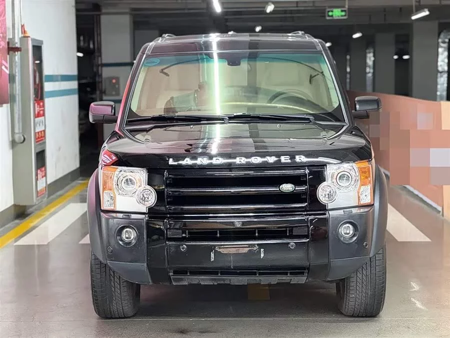 Land Rover finds