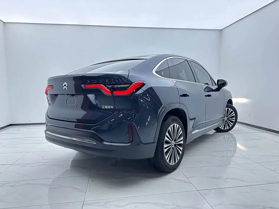 NIO EC6