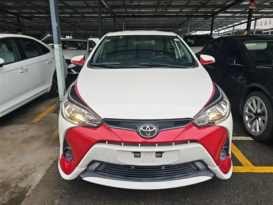 Toyota YARiS L Enjoy