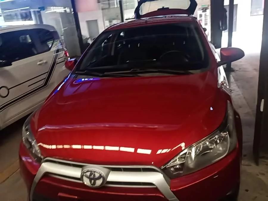 Toyota YARiS L