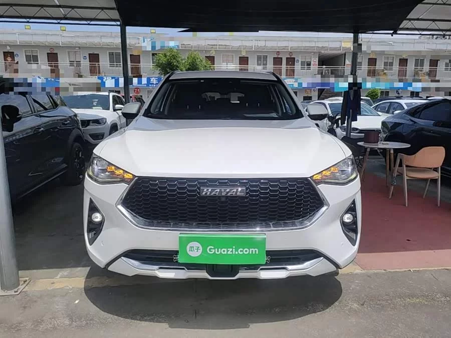 Haval F7