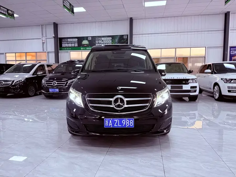 Mercedes Benz Class V