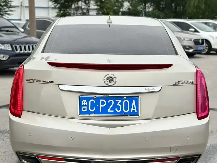 Cadillac XTS