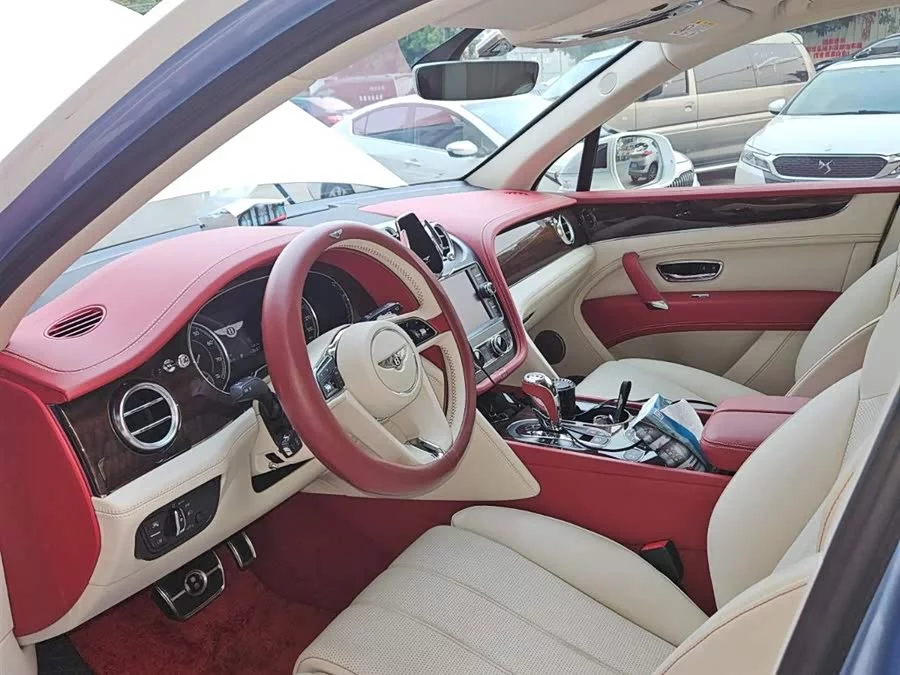 Bentley Bentayga
