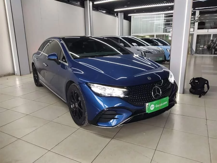 Mercedes Benz EQE
