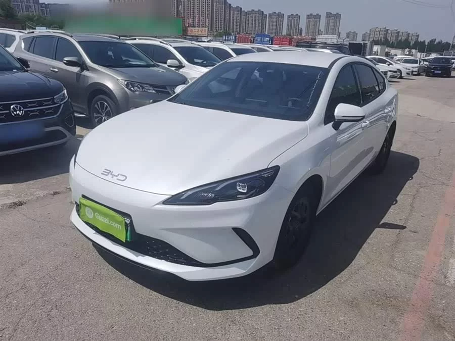 BYD seal 05 DM-i