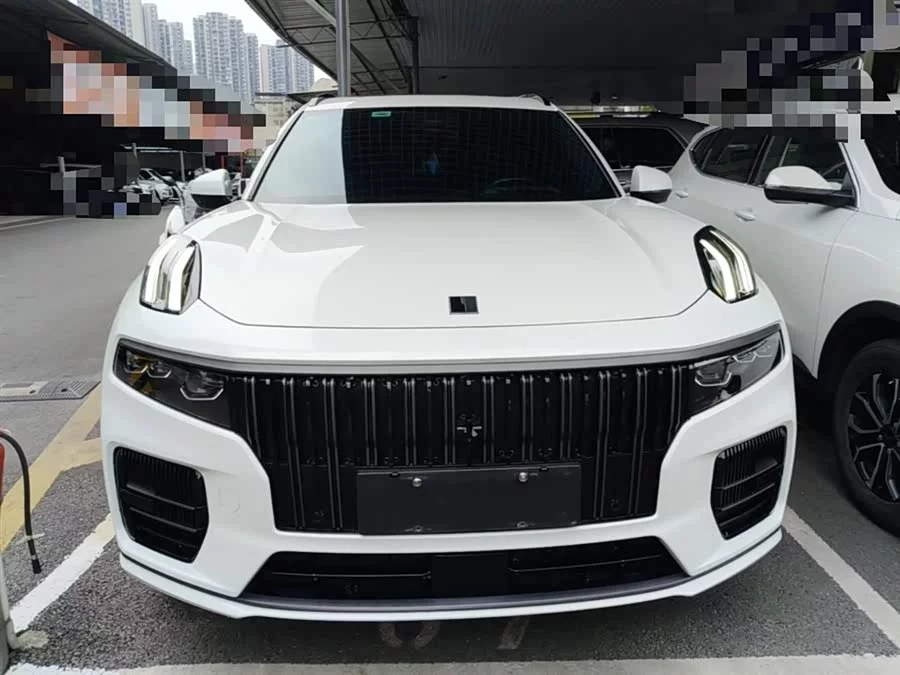 Lynk & Co 09 EM-P