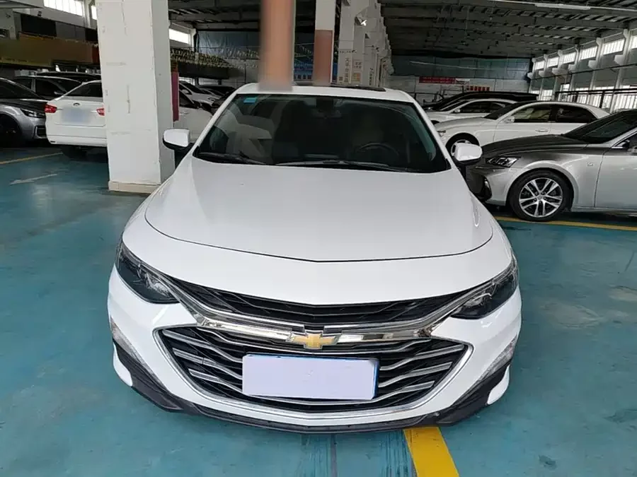 Chevrolet Malibu XL