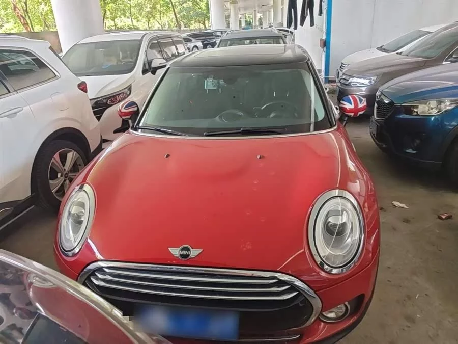 MINI CLUBMAN