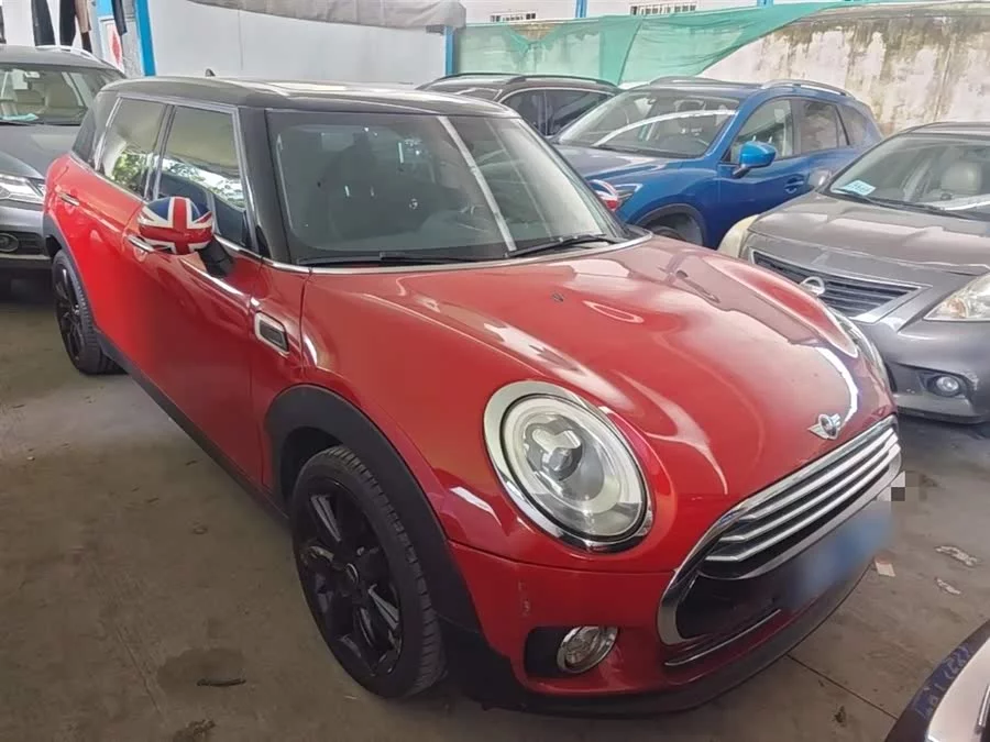 MINI CLUBMAN
