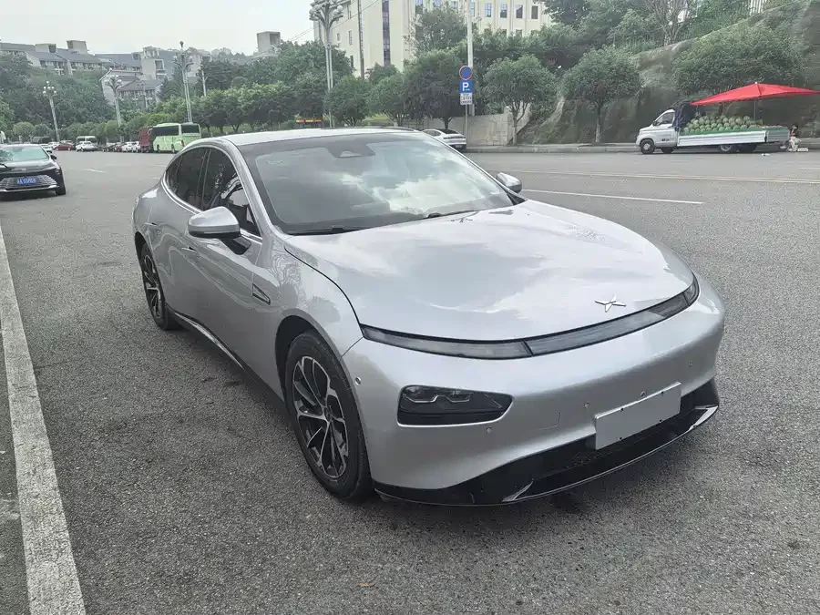 Xpeng P7