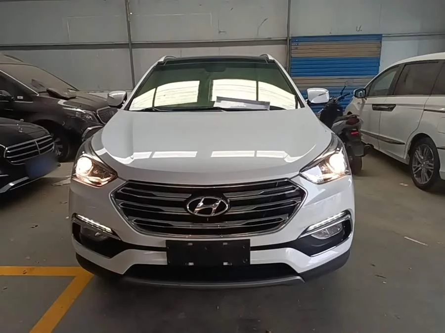 Hyundai Santa Fe