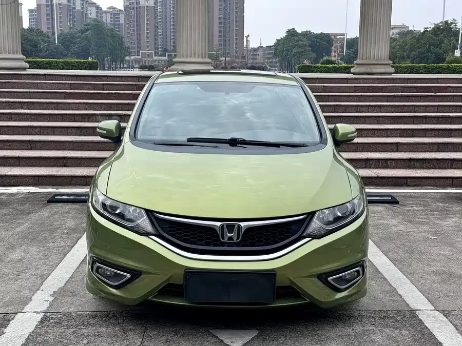 Honda Jade