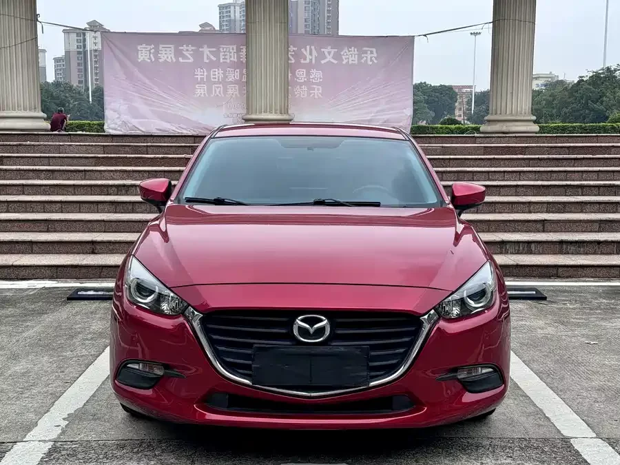 Mazda 3