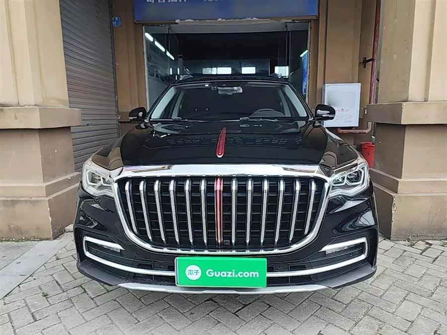 Hongqi HS7