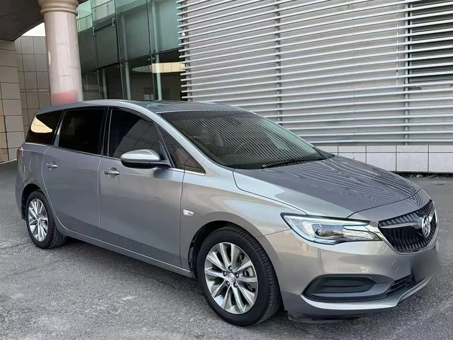 Buick GL6