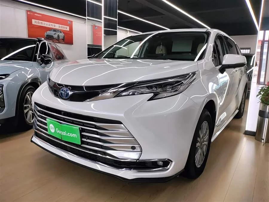 Toyota SIENNA