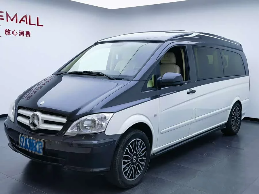 Mercedes Benz Vito