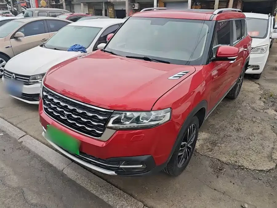 BAIC Q7