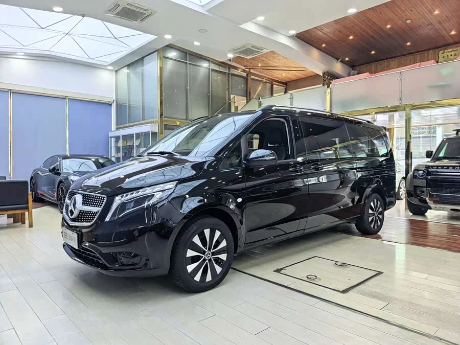 Mercedes Benz Vito