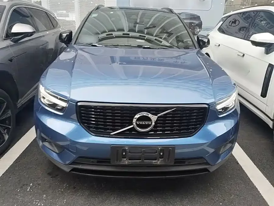 Volvo XC40