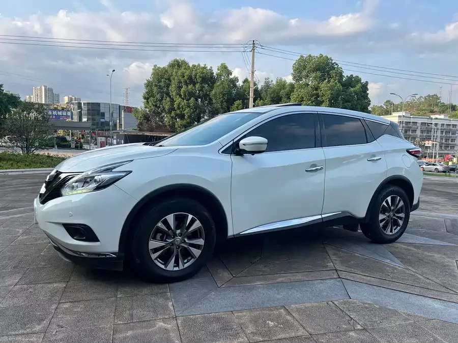 Nissan Loulan