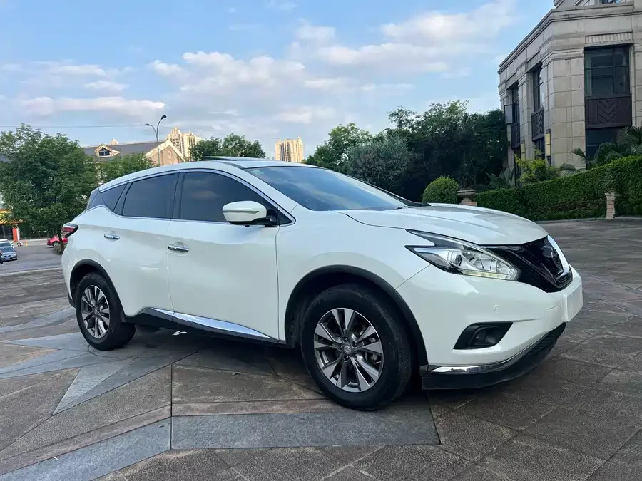 Nissan Loulan
