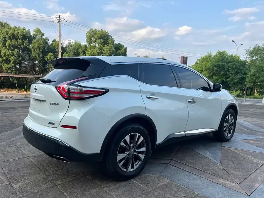 Nissan Loulan