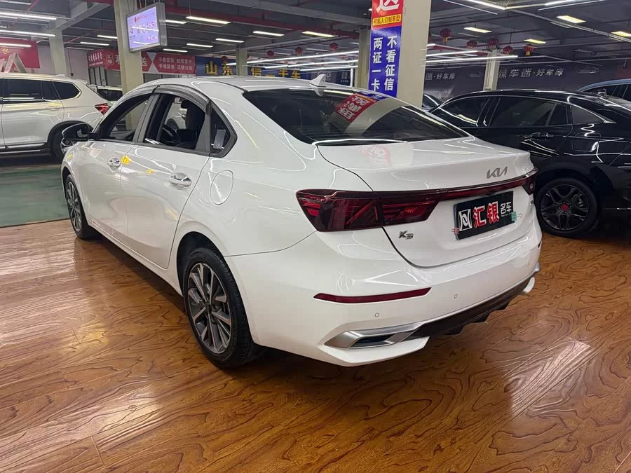 Kia K3
