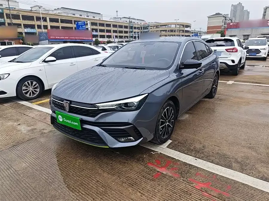 Roewe i5