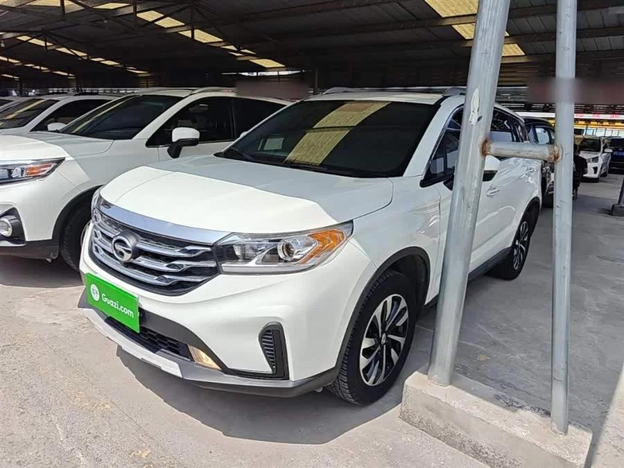 GAC Trumpchi GS4