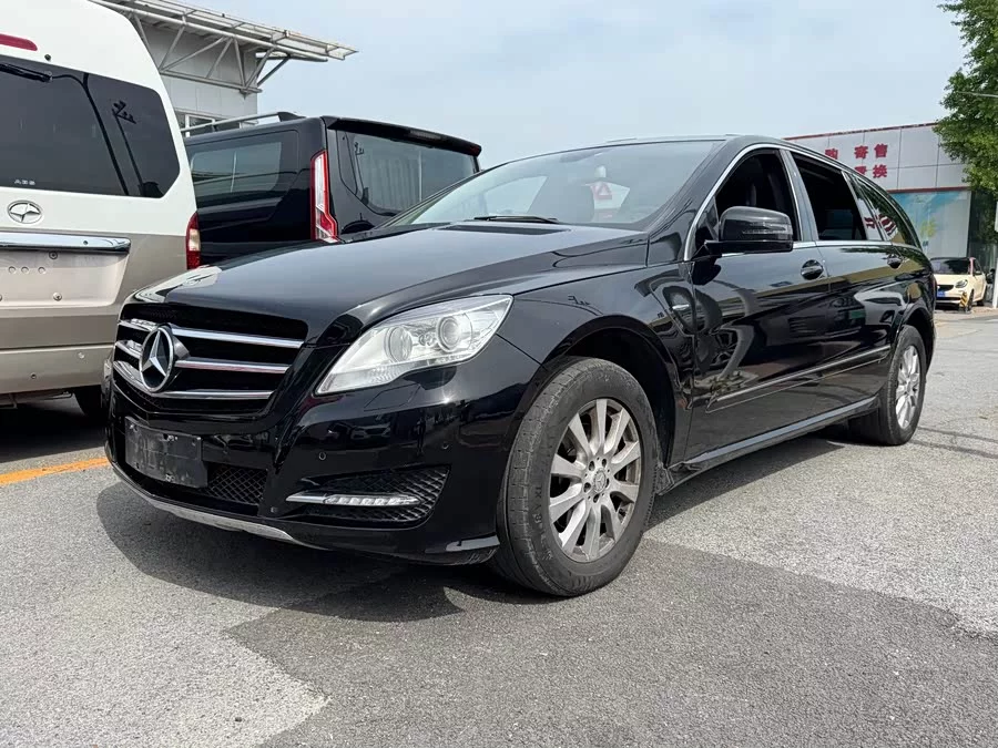 Mercedes Benz R-rated