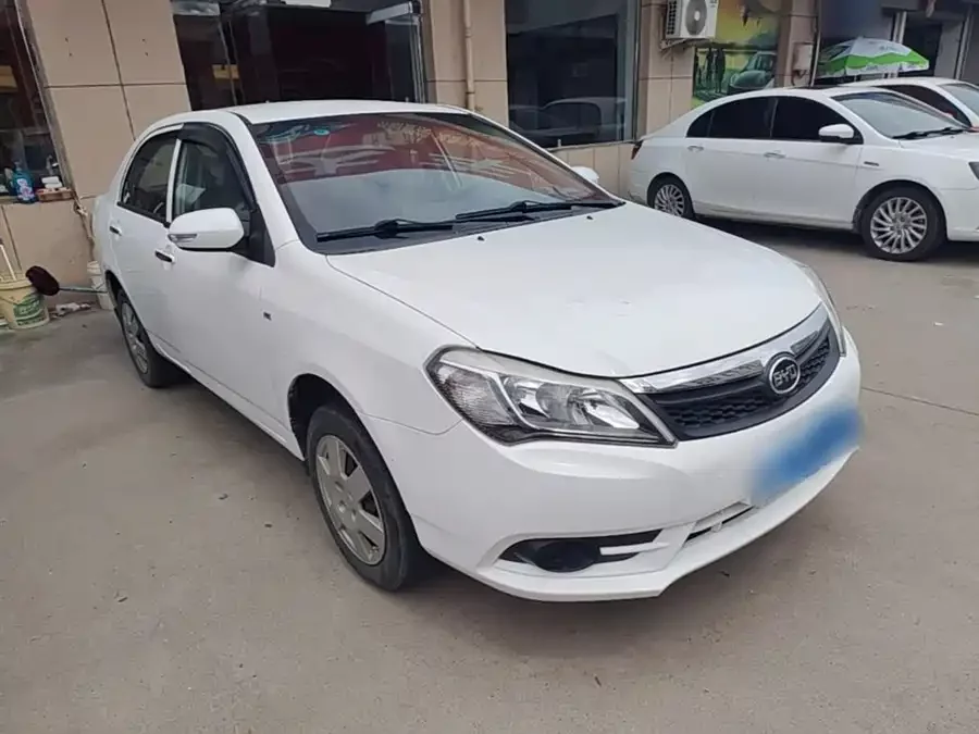 BYD F3