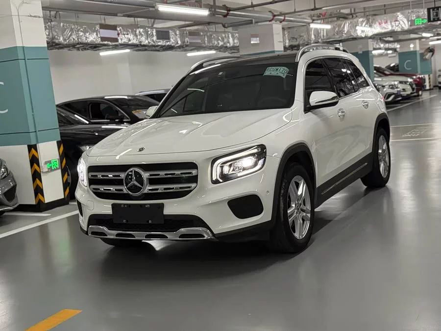 Mercedes Benz GLB