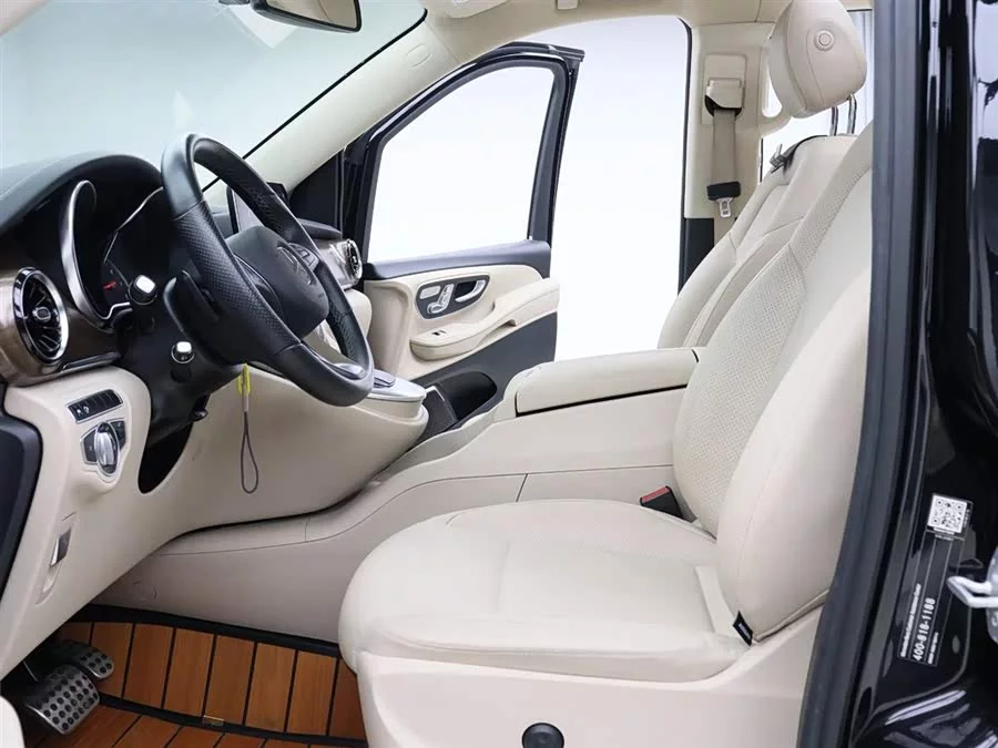 Mercedes Benz Class V