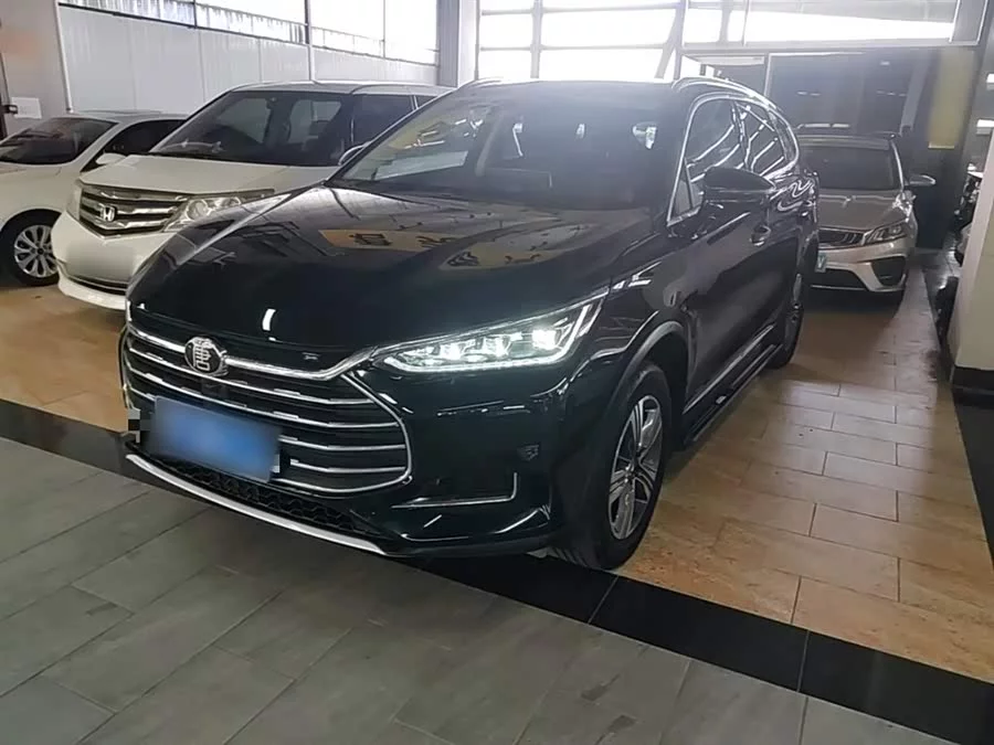 BYD Tang
