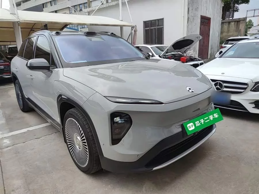 NIO ES7