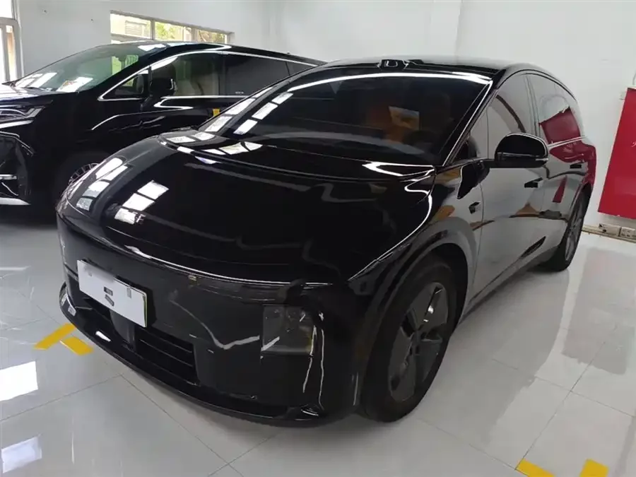 Li Ideal i8