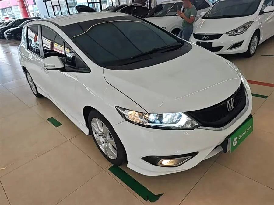 Honda Jade