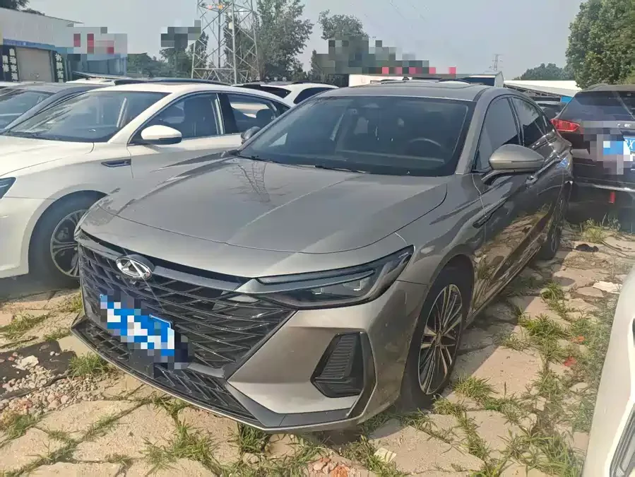 Chery Arrizo 8