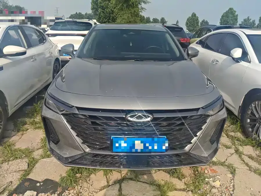 Chery Arrizo 8