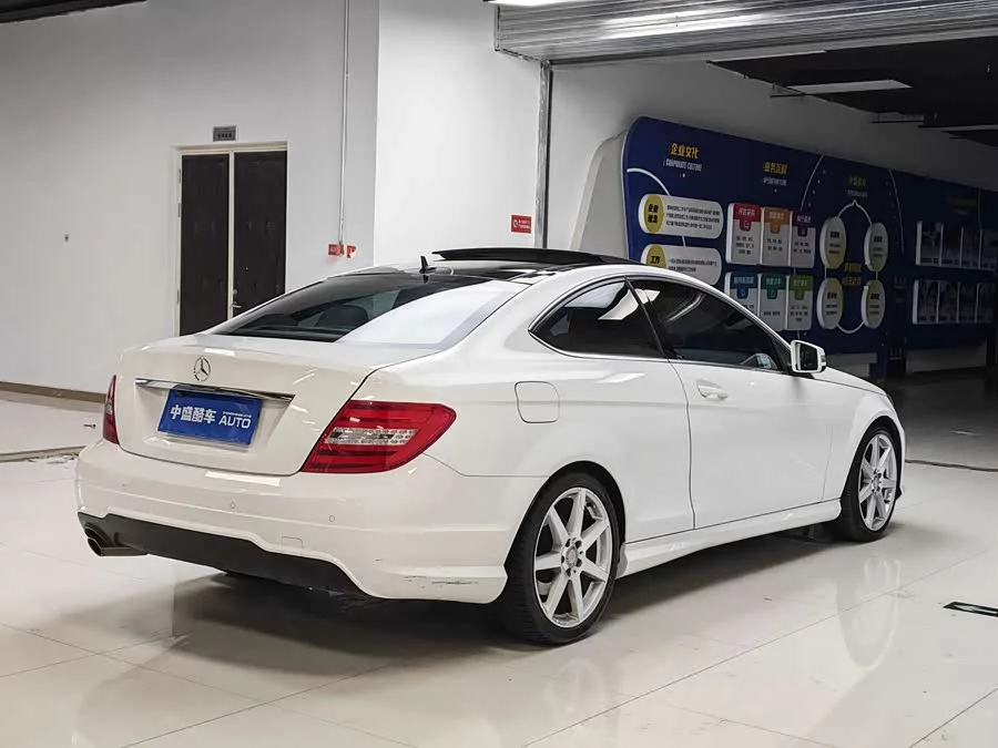 Mercedes-Benz C-Class