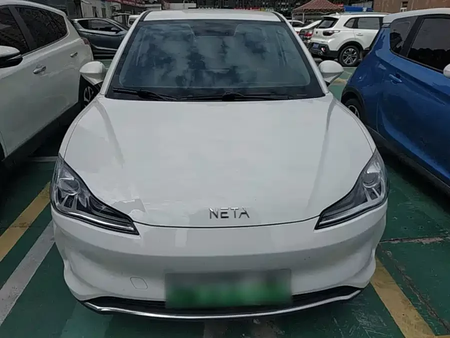 NETA Nezha V