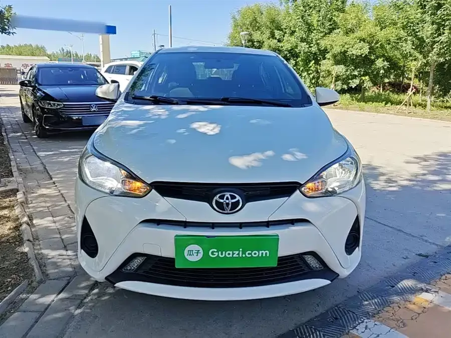 Toyota YARiS L Enjoy