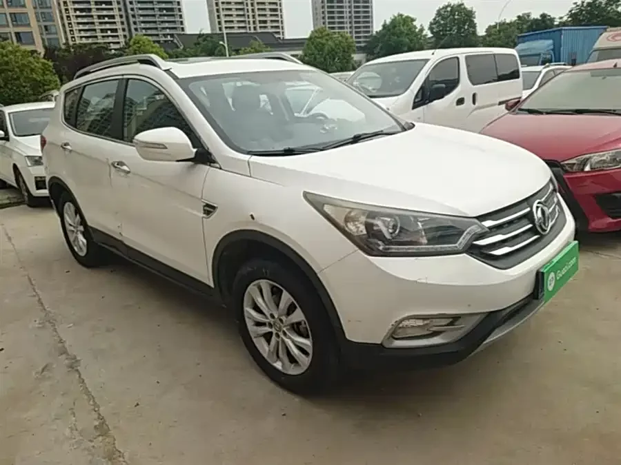 Dongfeng AX7