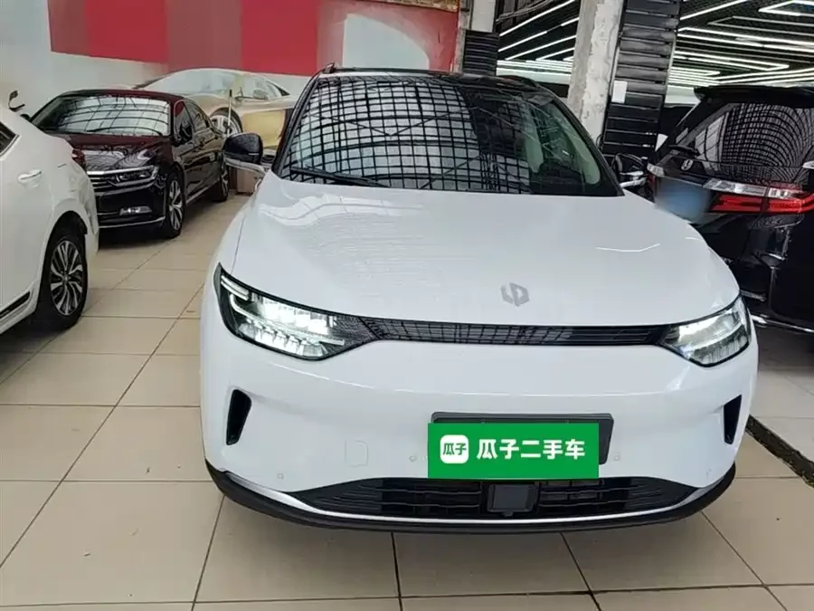 Leapmotor C11