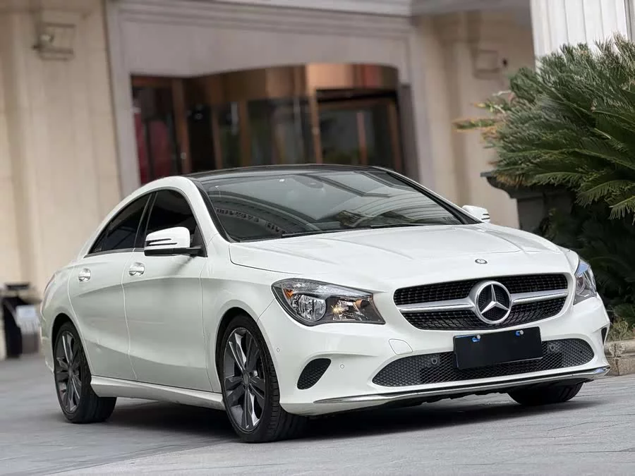 Mercedes-Benz CLA